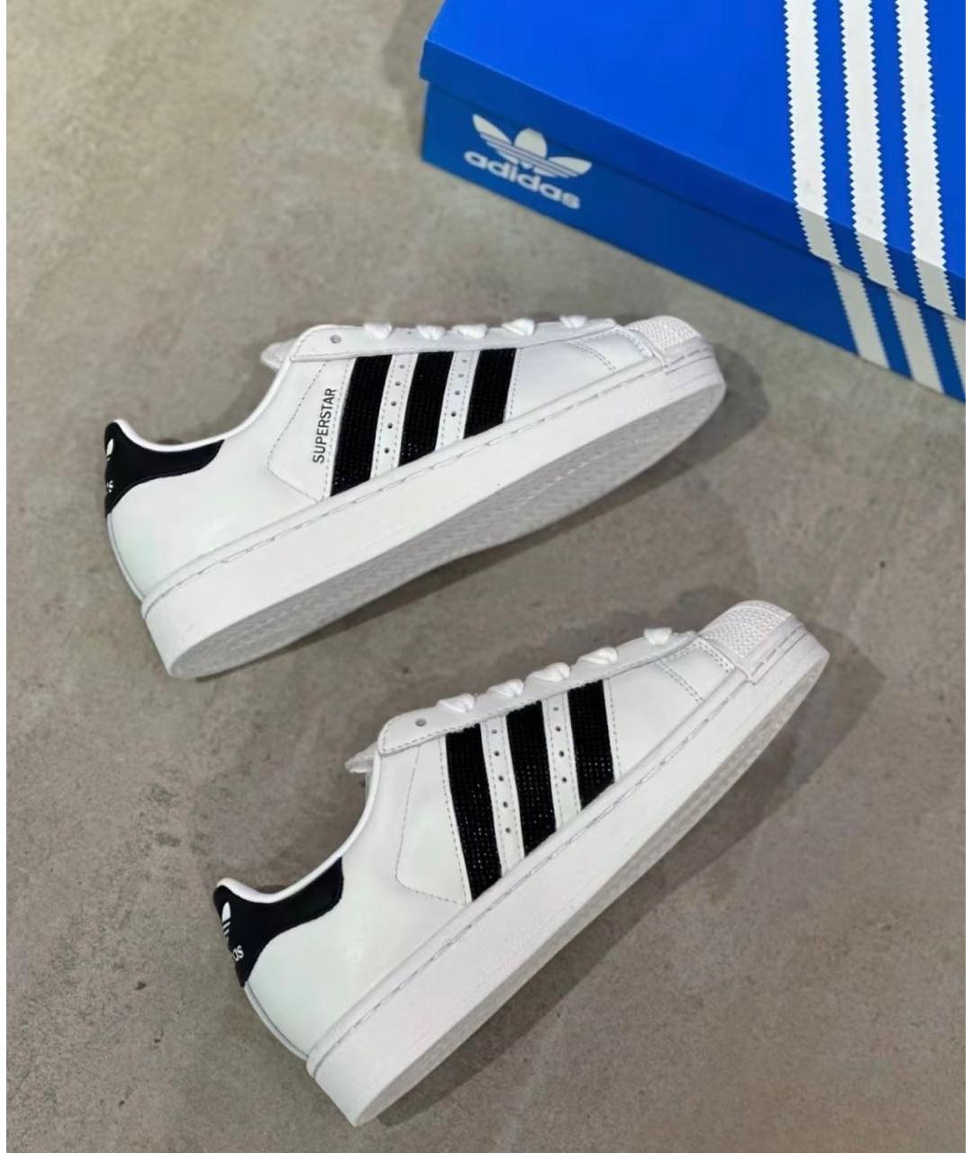 ADIDAS Белые кожаные кроссовки, фото 2