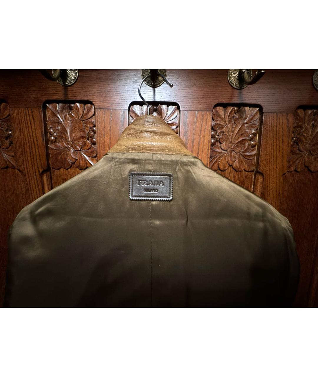 PRADA Коричневая кожаная куртка, фото 3