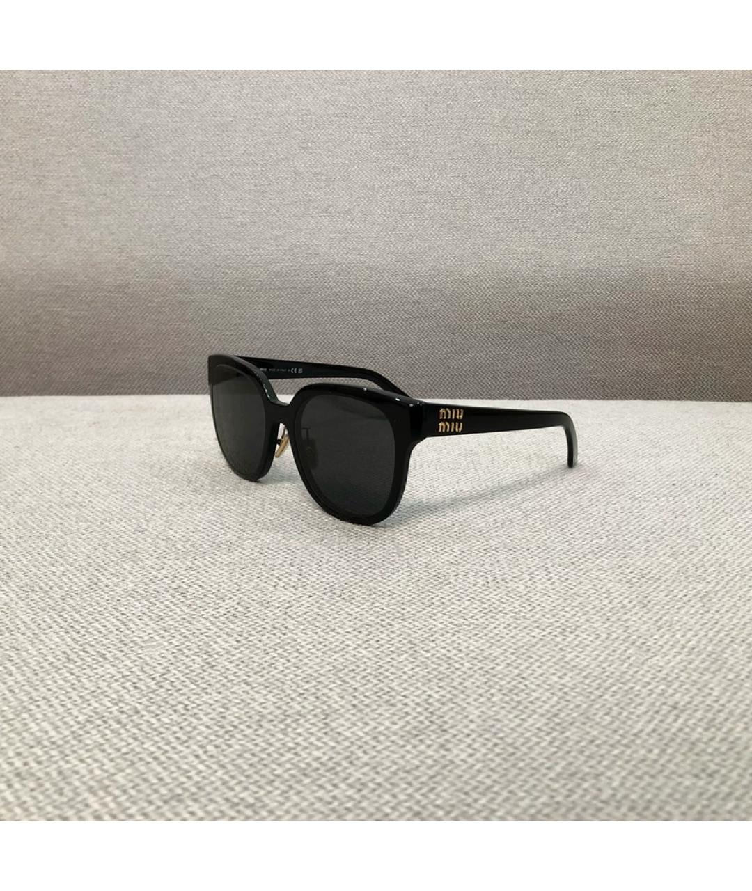 MIU MIU Черные пластиковые солнцезащитные очки, фото 2