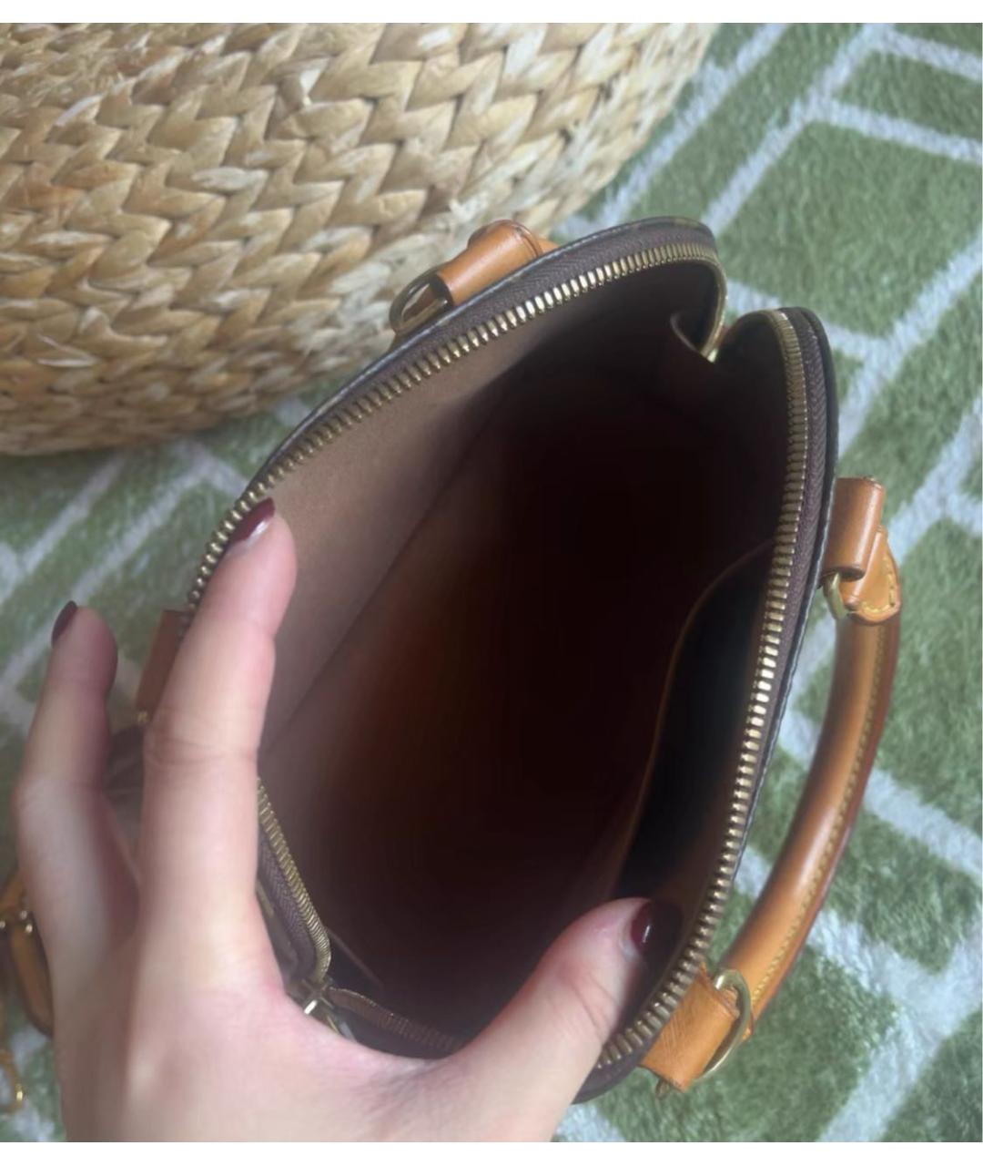 LOUIS VUITTON Коричневая сумка с короткими ручками, фото 6