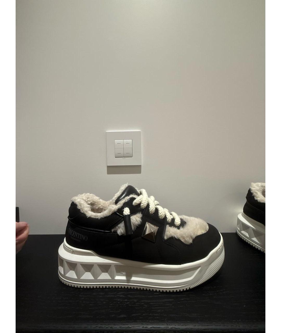 VALENTINO Черные замшевые кроссовки, фото 5