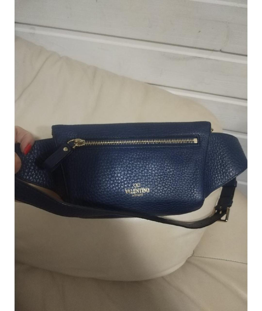 VALENTINO Темно-синяя кожаная поясная сумка, фото 2