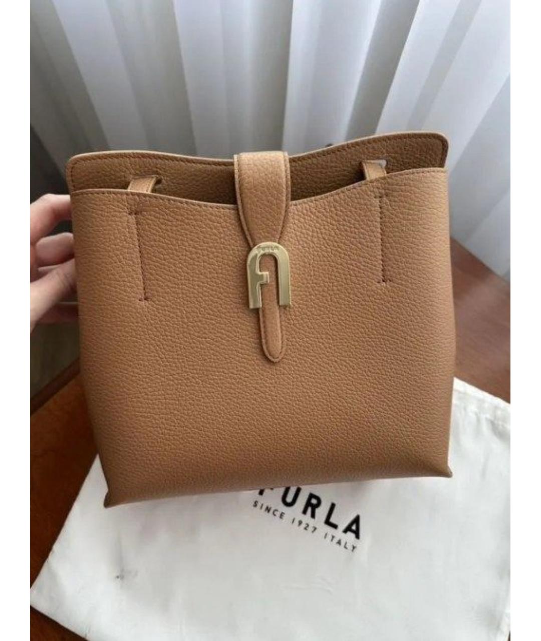 FURLA Коричневая кожаная сумка через плечо, фото 2