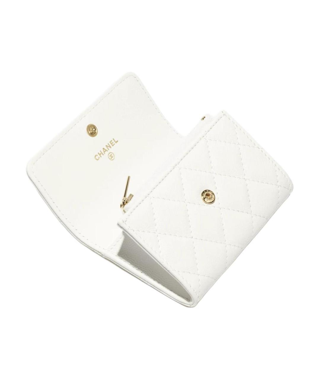 CHANEL Белый кожаный кардхолдер, фото 3