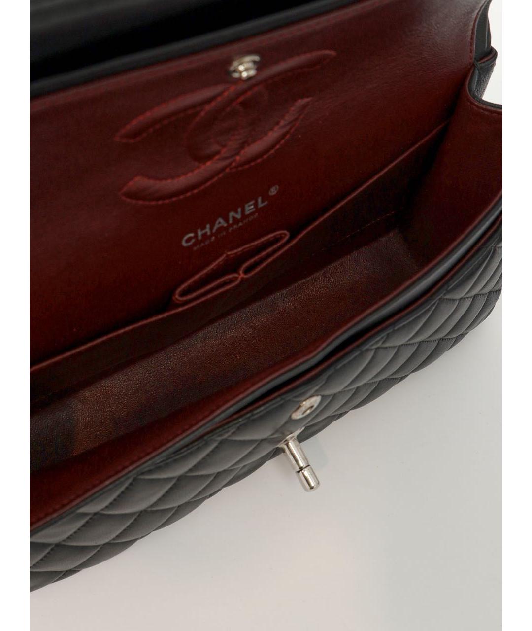 CHANEL Черная кожаная сумка через плечо, фото 4