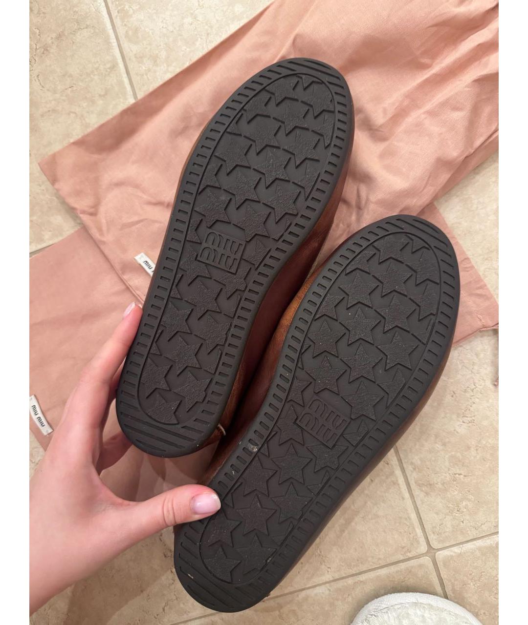 MIU MIU Коричневые кожаные лоферы, фото 5