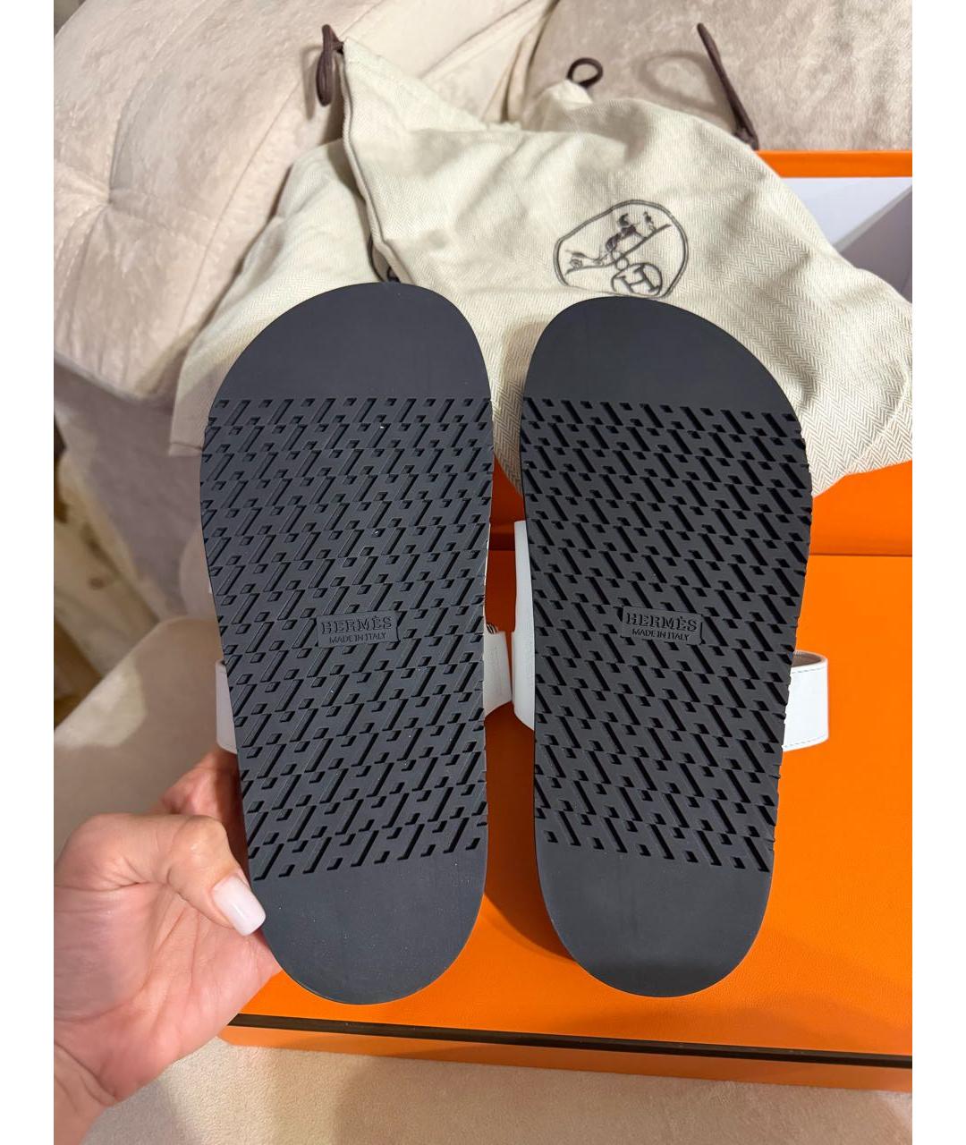 HERMES Белые кожаные шлепанцы, фото 5