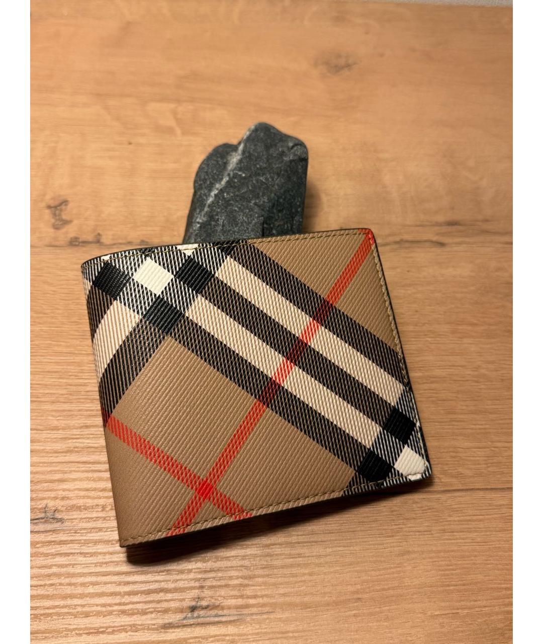 BURBERRY Бежевый кошелек, фото 2