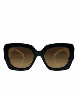 CHANEL Солнцезащитные очки