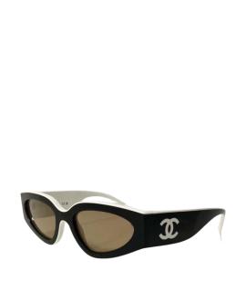 CHANEL Солнцезащитные очки