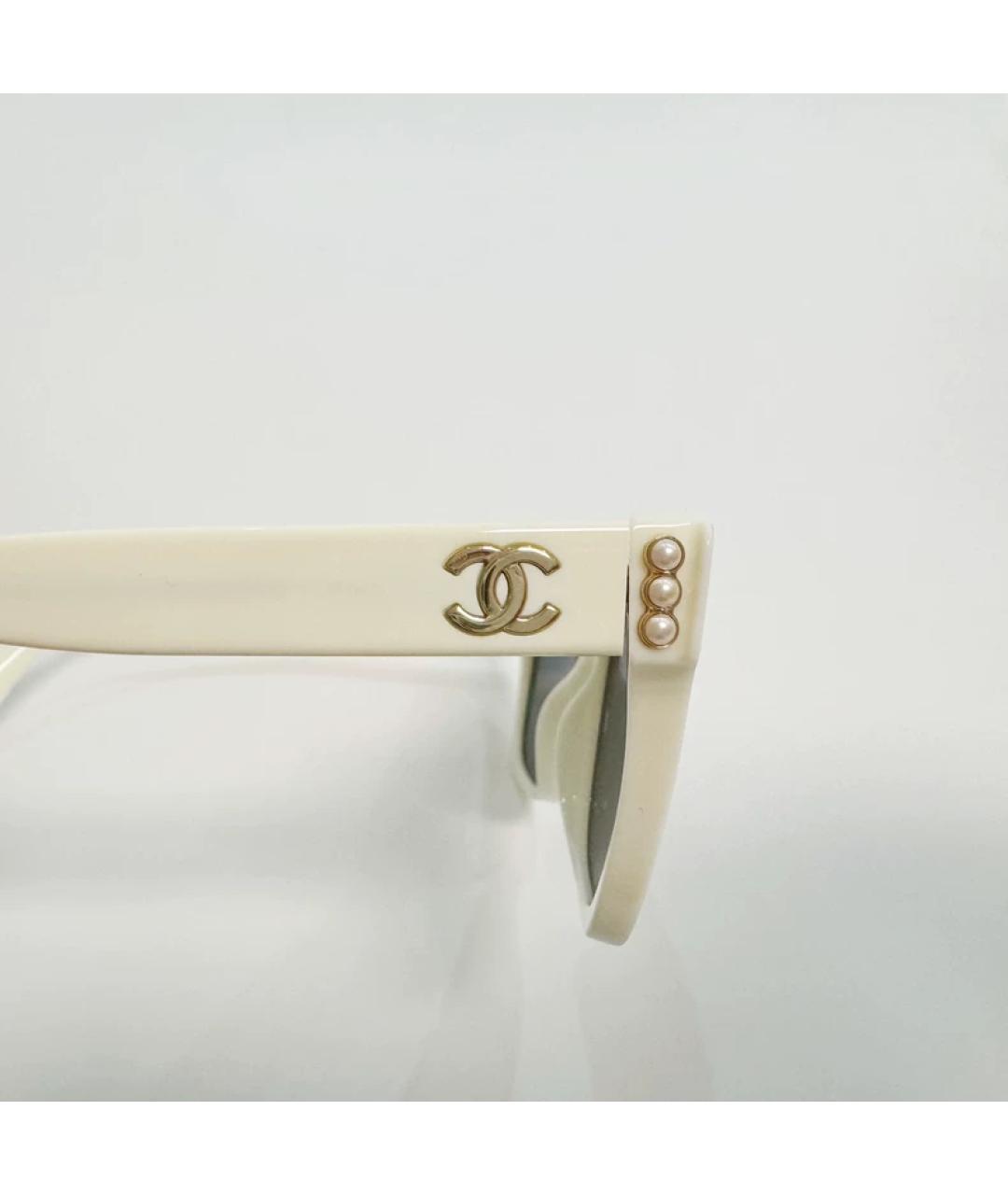 CHANEL Белые пластиковые солнцезащитные очки, фото 3