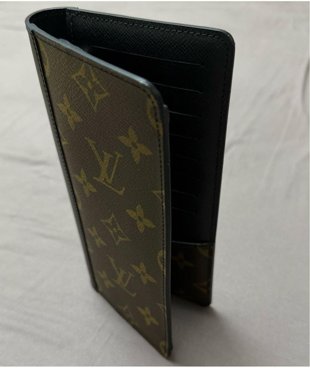 LOUIS VUITTON Коричневый кожаный кошелек, фото 4