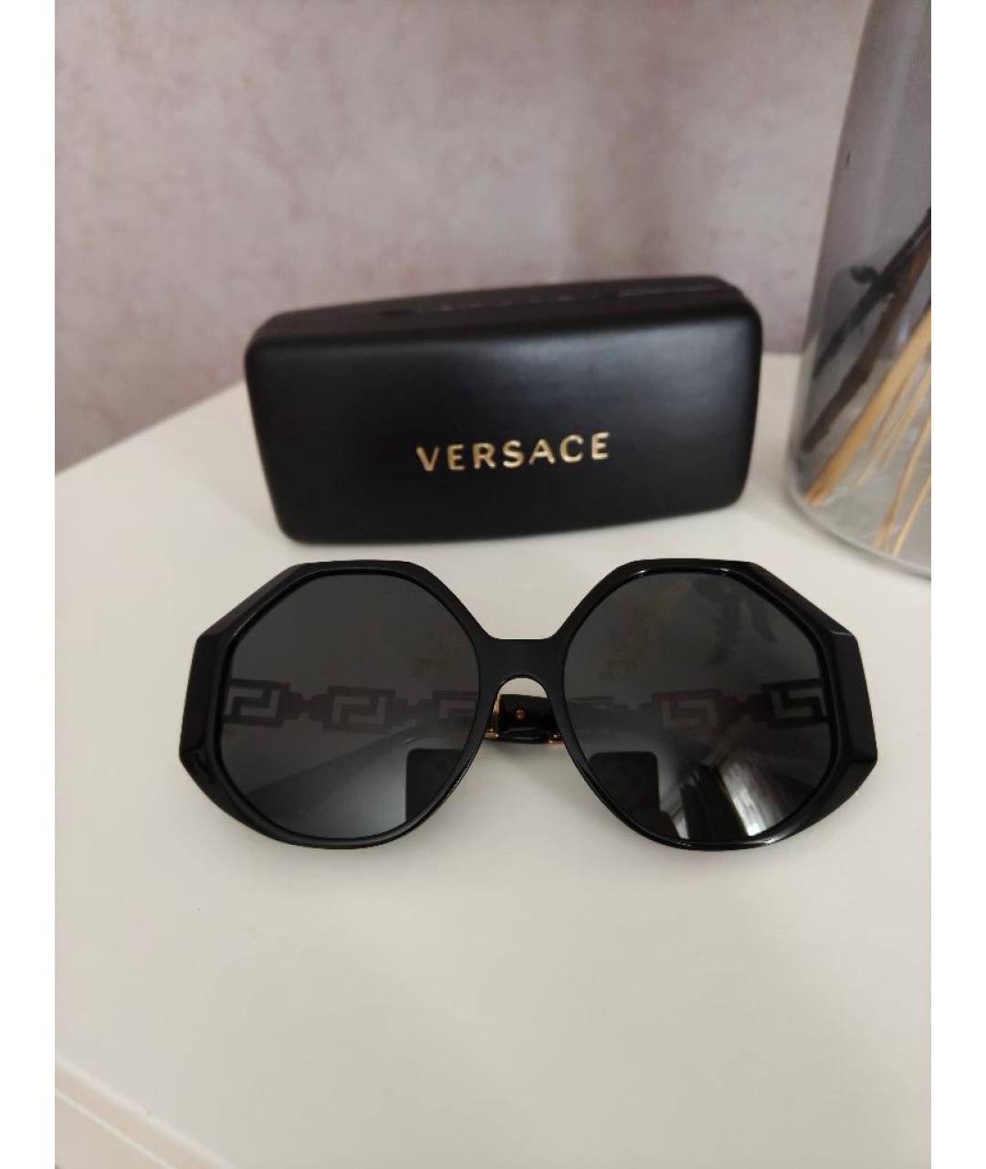 VERSACE Черные пластиковые солнцезащитные очки, фото 4