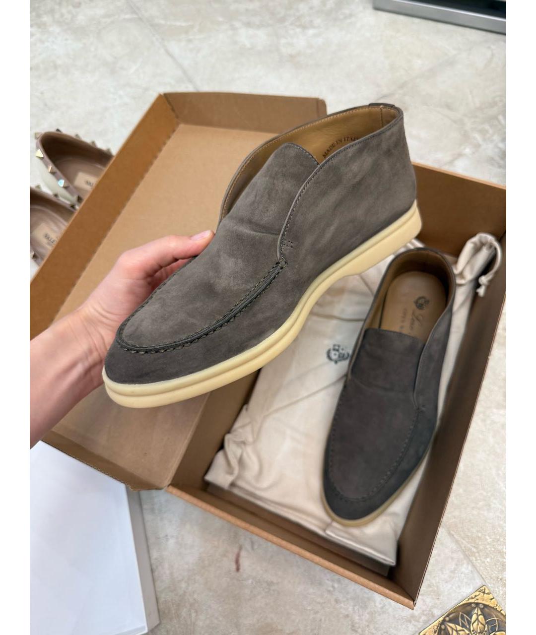 LORO PIANA Антрацитовые замшевые лоферы, фото 2