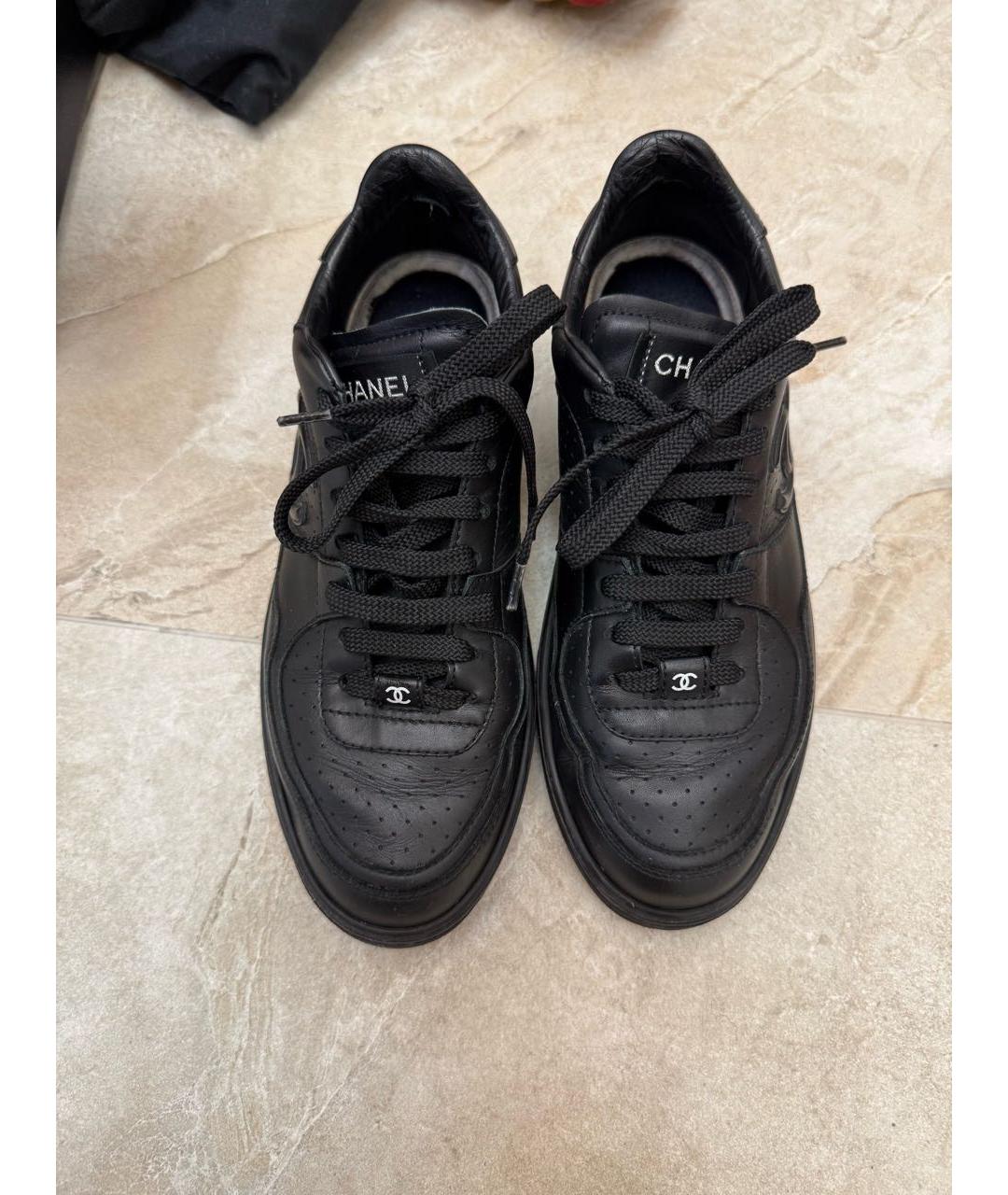 CHANEL Черные кожаные кеды, фото 2