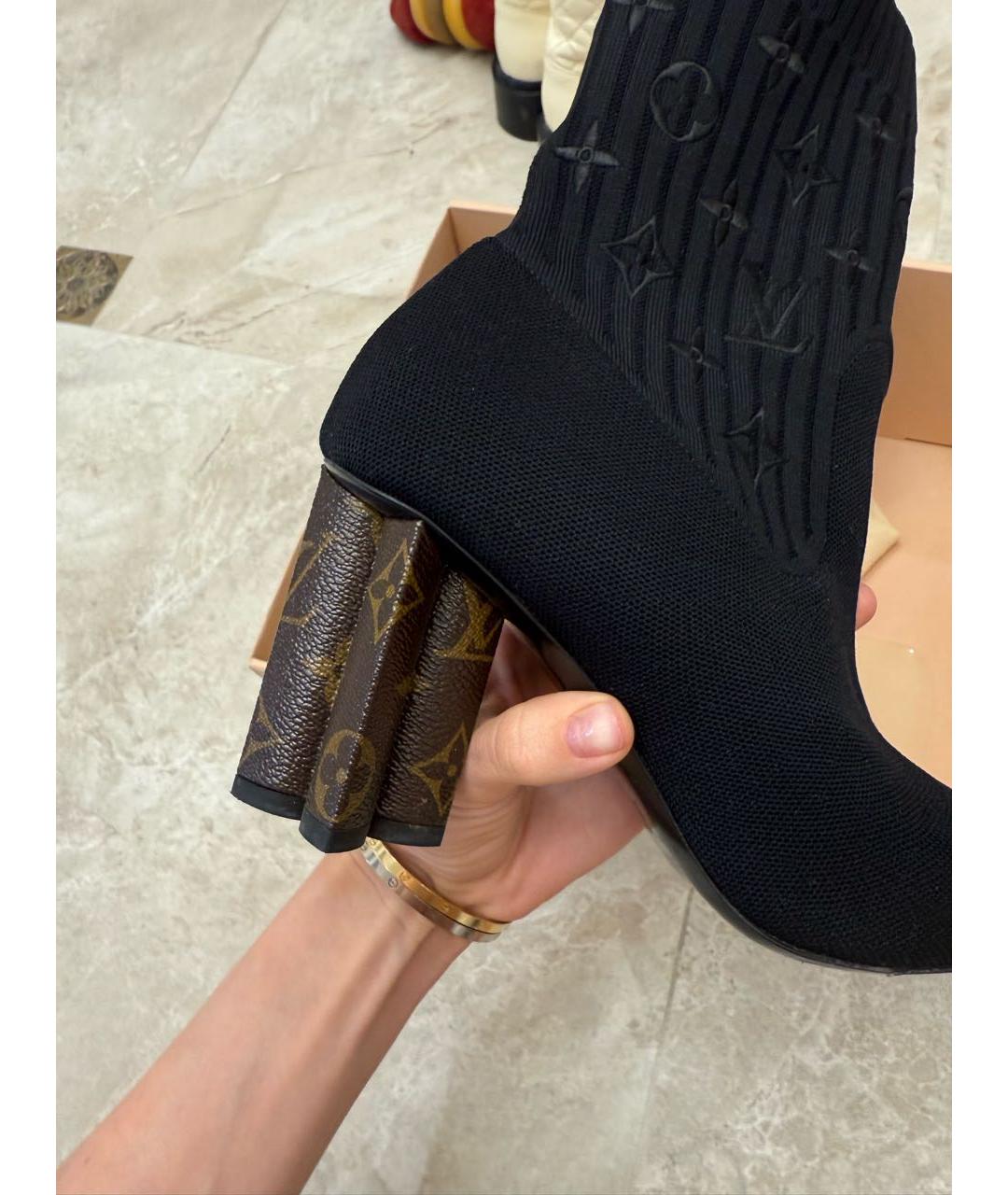 LOUIS VUITTON Черные текстильные ботильоны, фото 3