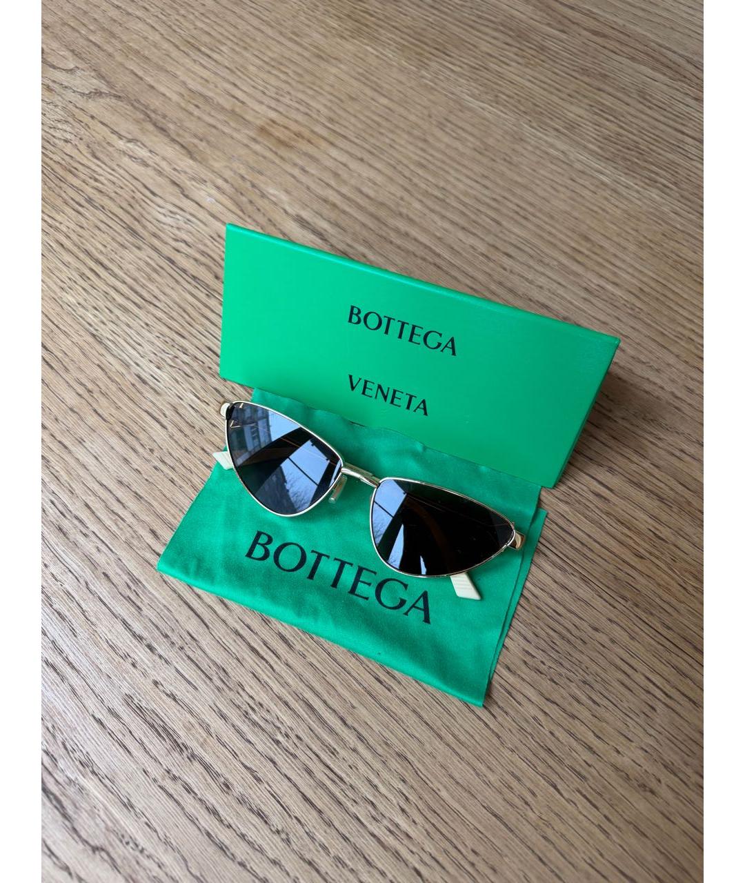 BOTTEGA VENETA Золотые металлические солнцезащитные очки, фото 2