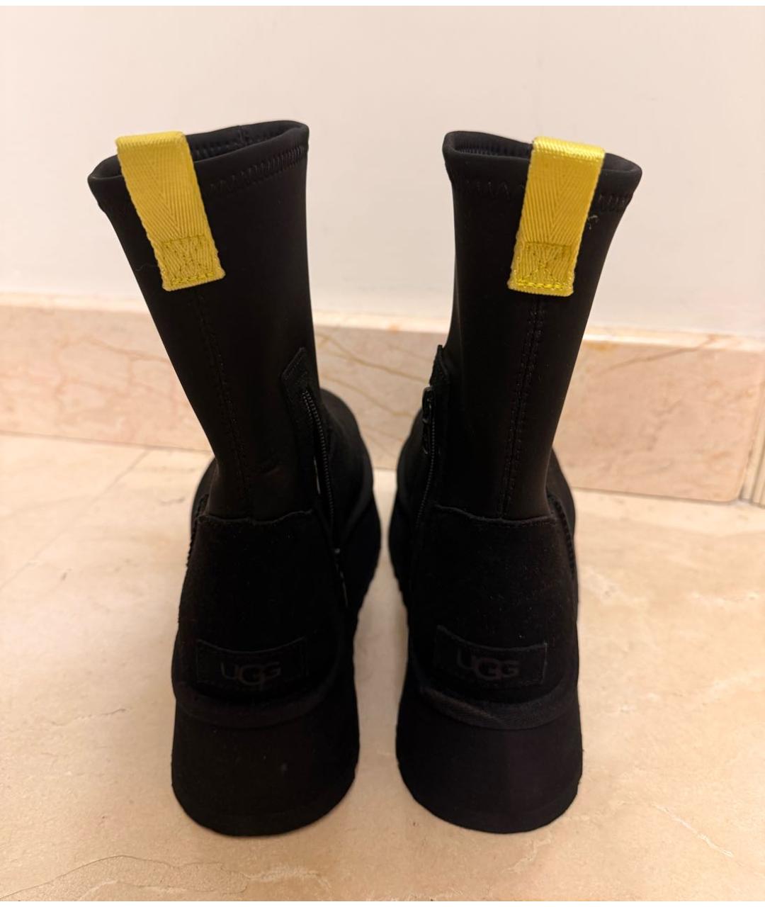 UGG AUSTRALIA Черные замшевые полусапоги, фото 3