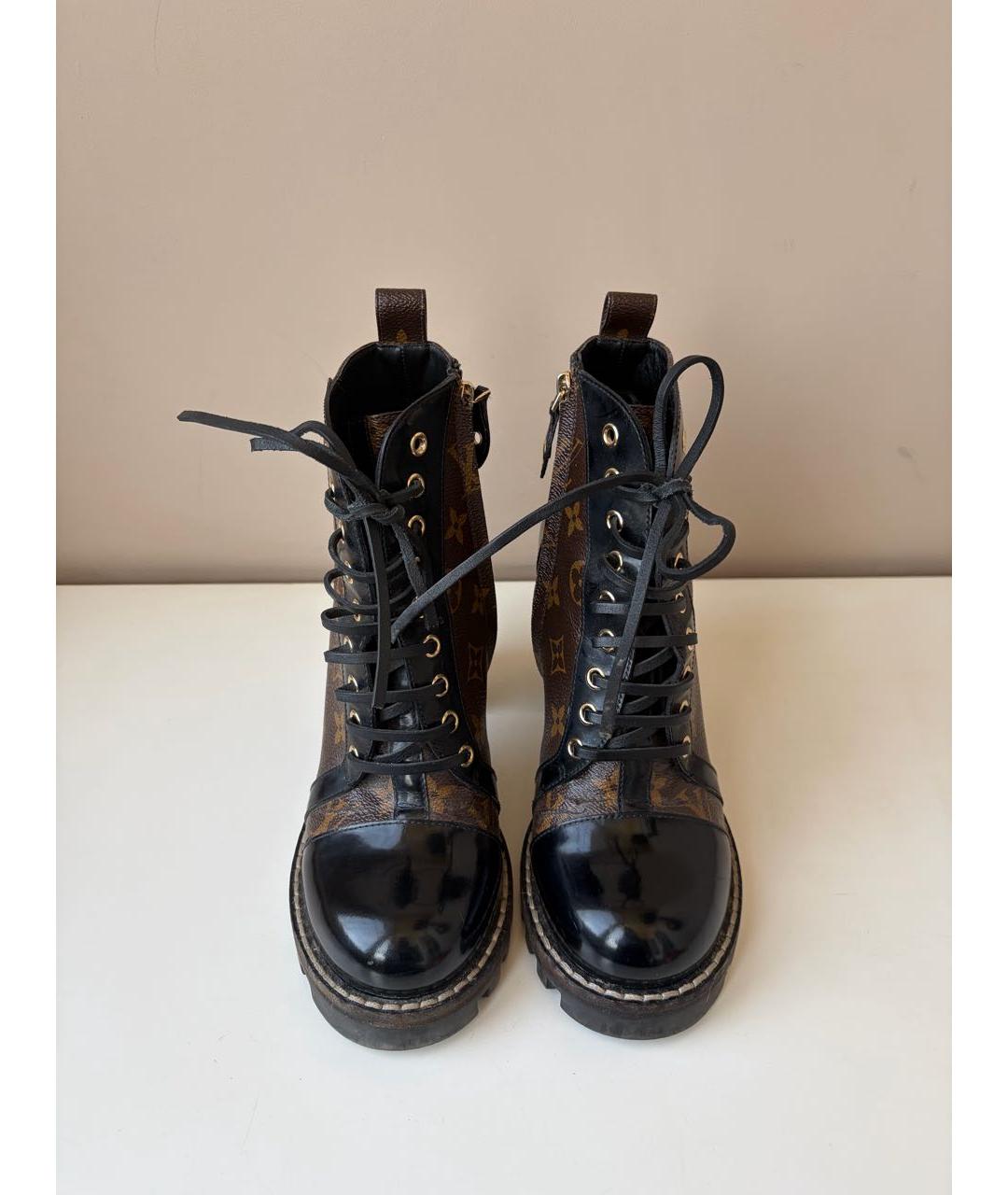 LOUIS VUITTON Коричневые ботильоны, фото 2
