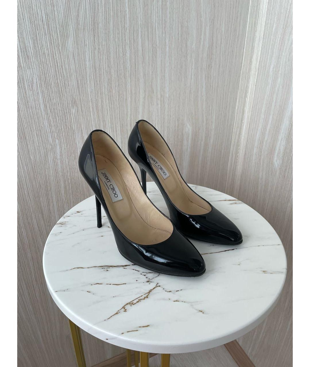 JIMMY CHOO Черные туфли из лакированной кожи, фото 3