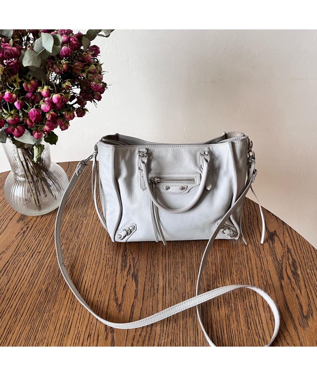 BALENCIAGA Серая кожаная сумка с короткими ручками, фото 2