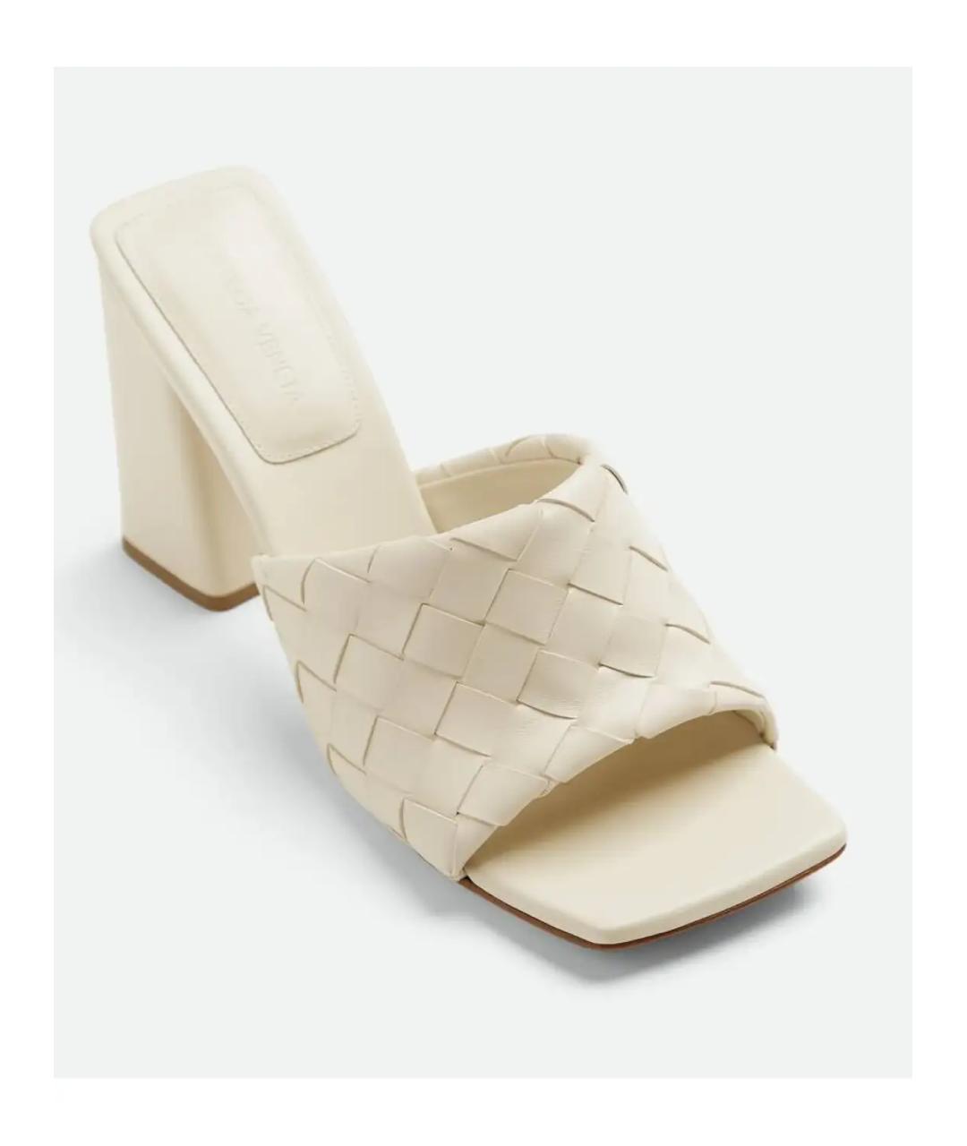 BOTTEGA VENETA Белые кожаные мюли, фото 3