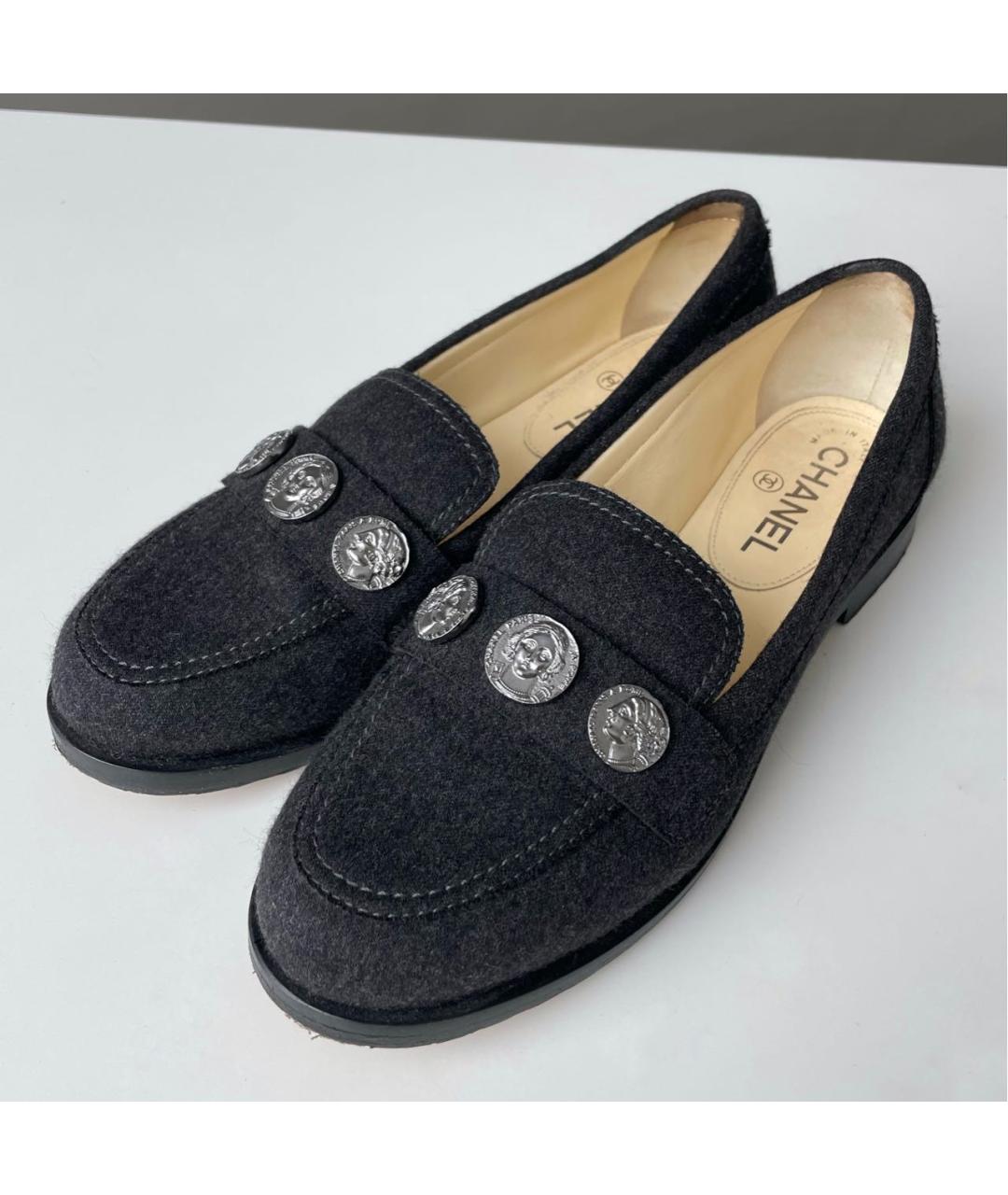 CHANEL Антрацитовые текстильные лоферы, фото 6