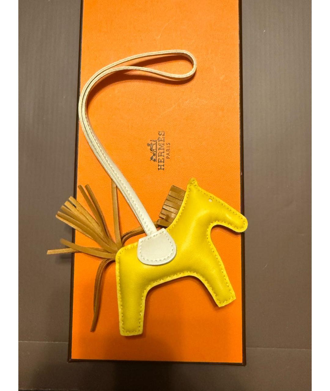 HERMES Желтый брелок, фото 3