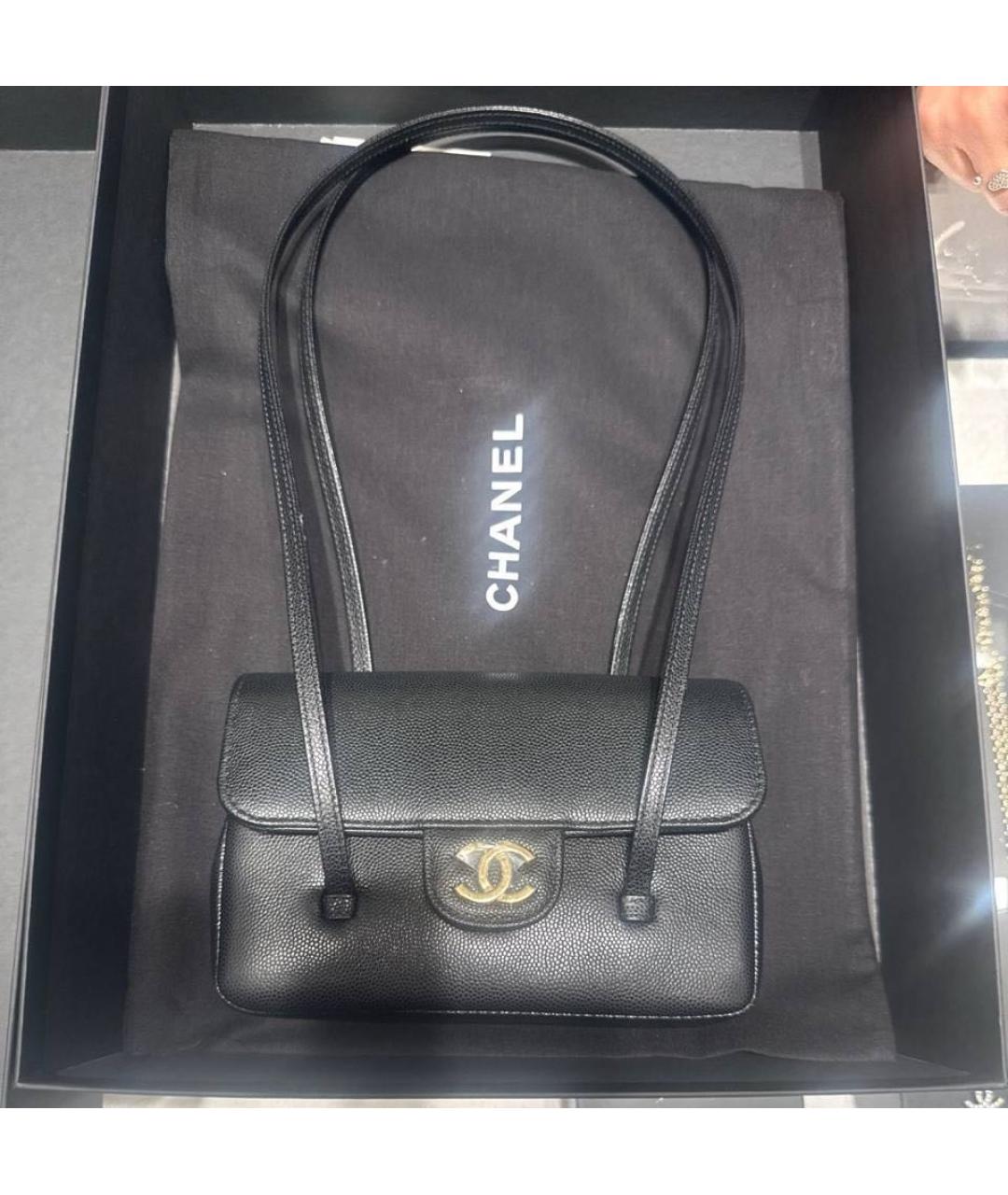 CHANEL Черная кожаная сумка через плечо, фото 2