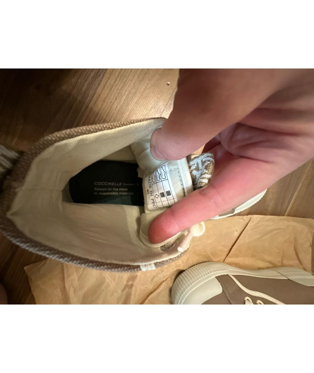 COCCINELLE Бежевые текстильные кеды, фото 6