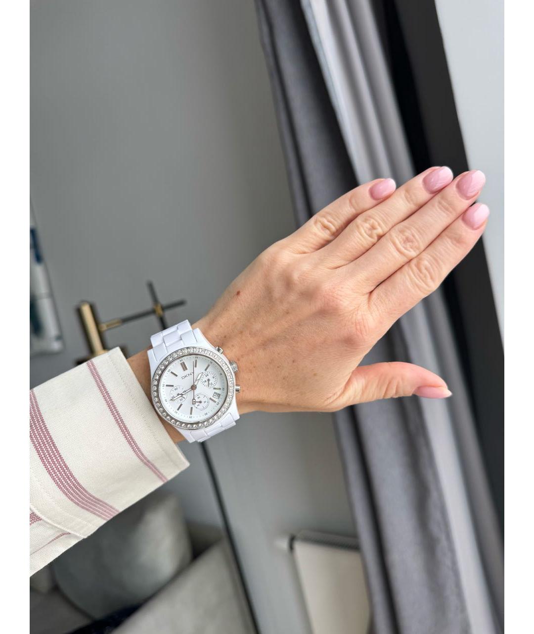 DKNY Белые пластиковые часы, фото 5