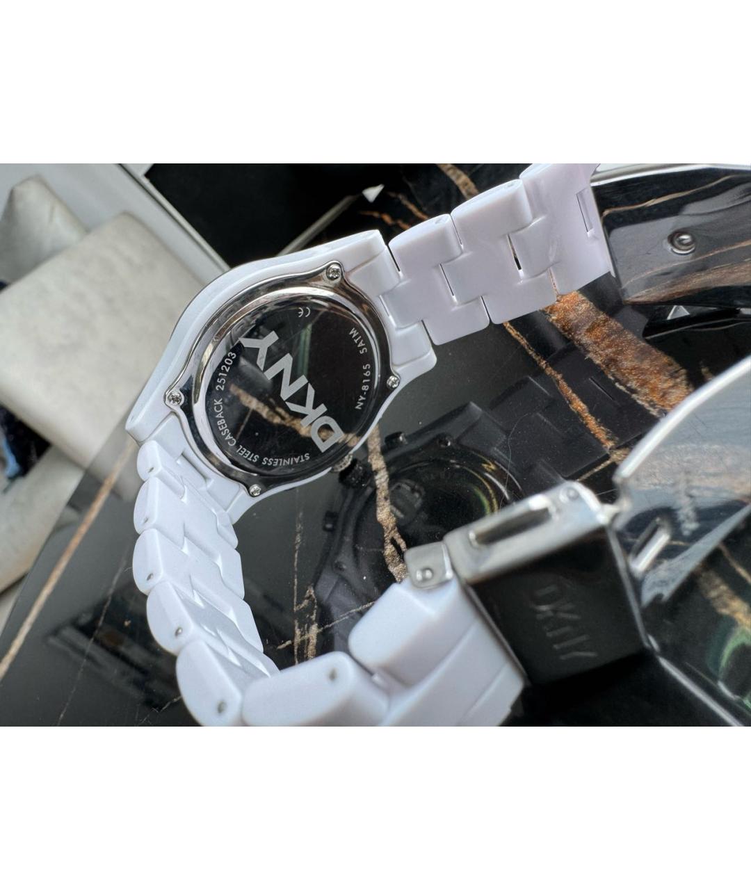 DKNY Белые пластиковые часы, фото 2