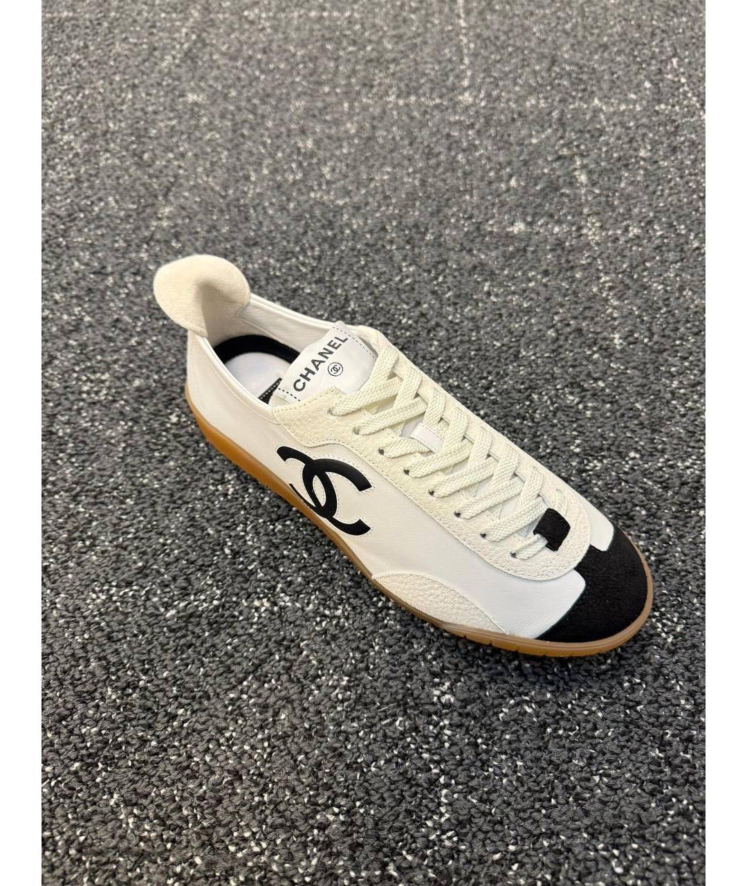 CHANEL Белые кожаные кеды, фото 4