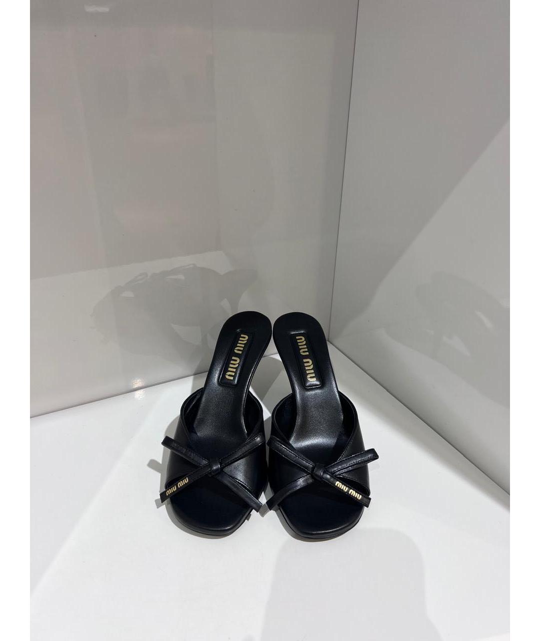 MIU MIU Черные кожаные мюли, фото 3