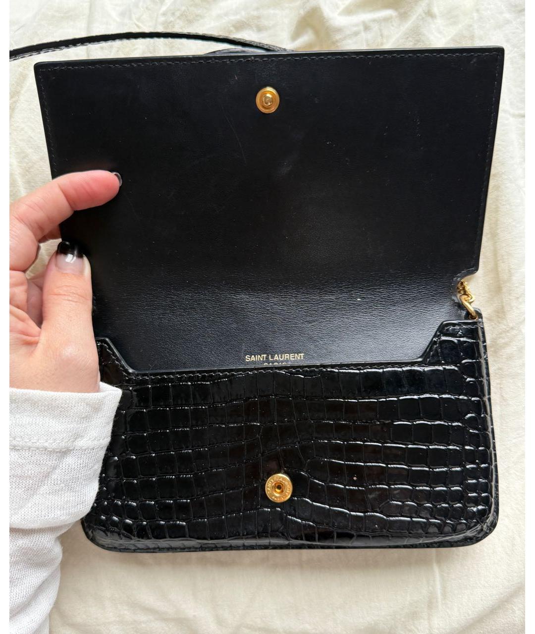 SAINT LAURENT Черная сумка через плечо из лакированной кожи, фото 4