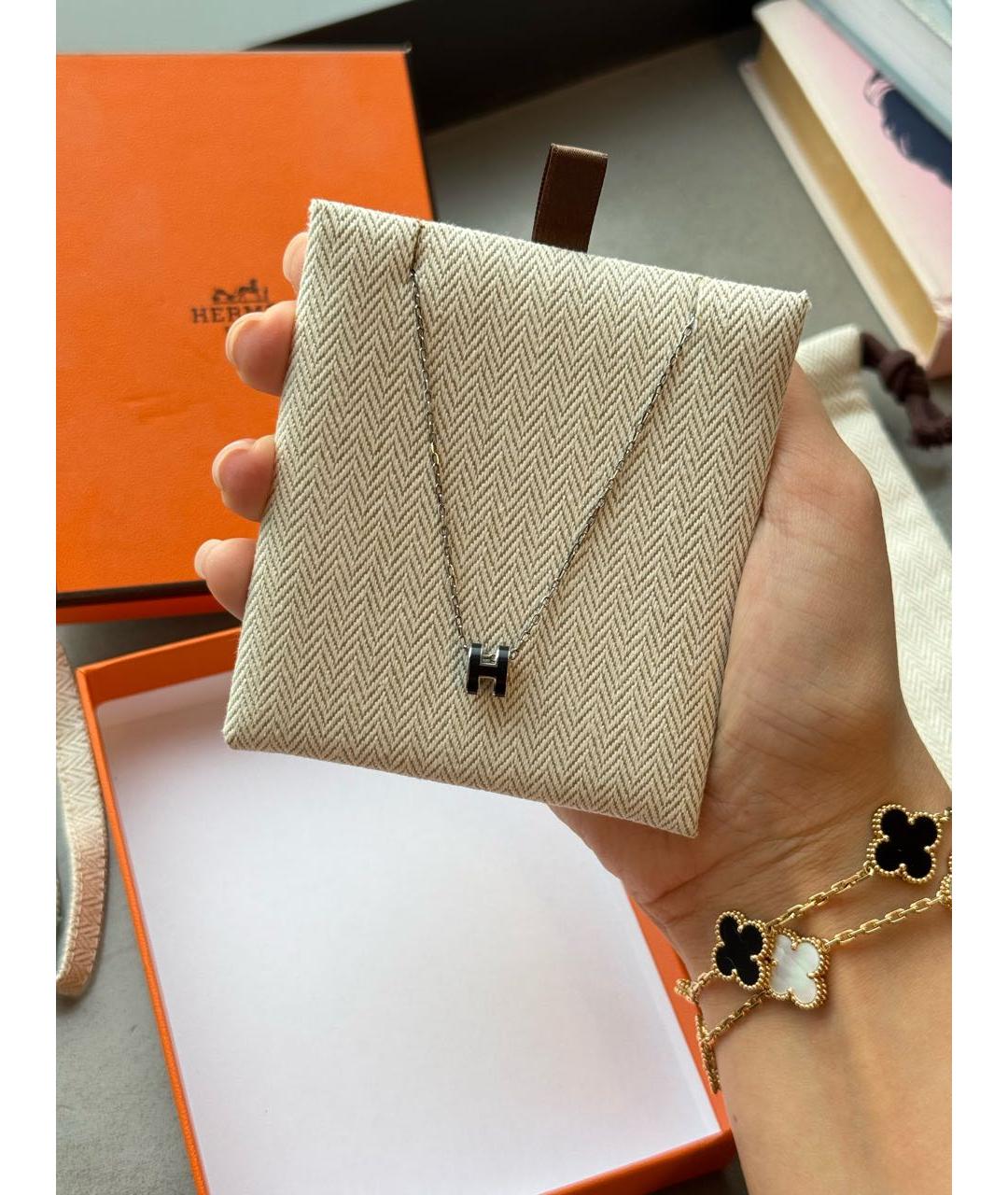 HERMES Черная металлическая подвеска, фото 6