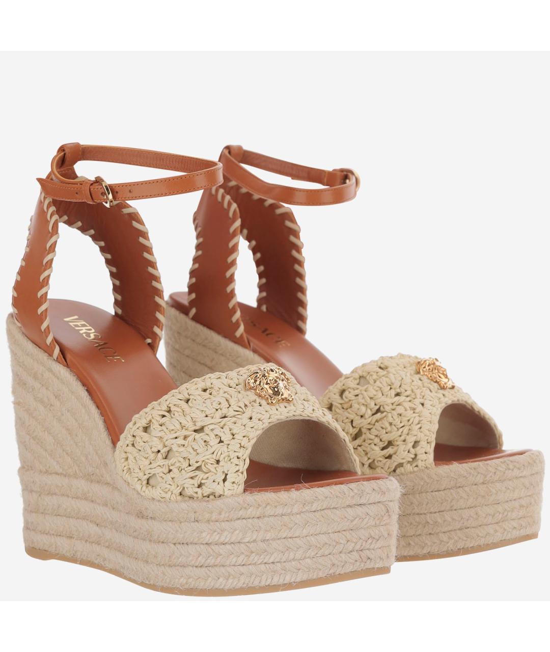 VERSACE Бежевые кожаные босоножки, фото 2