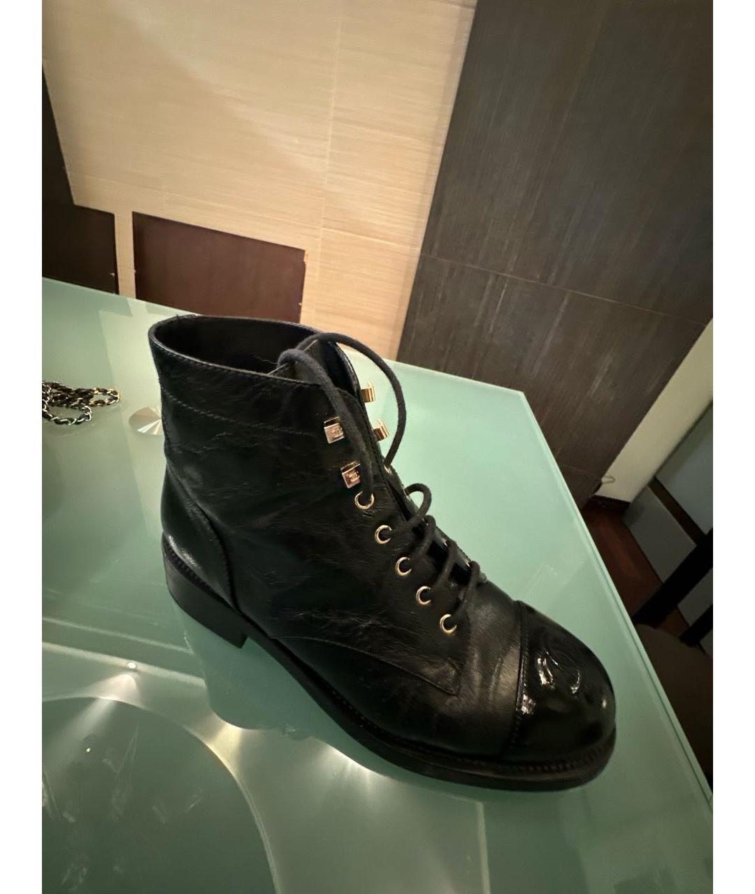CHANEL Черные кожаные ботинки, фото 6