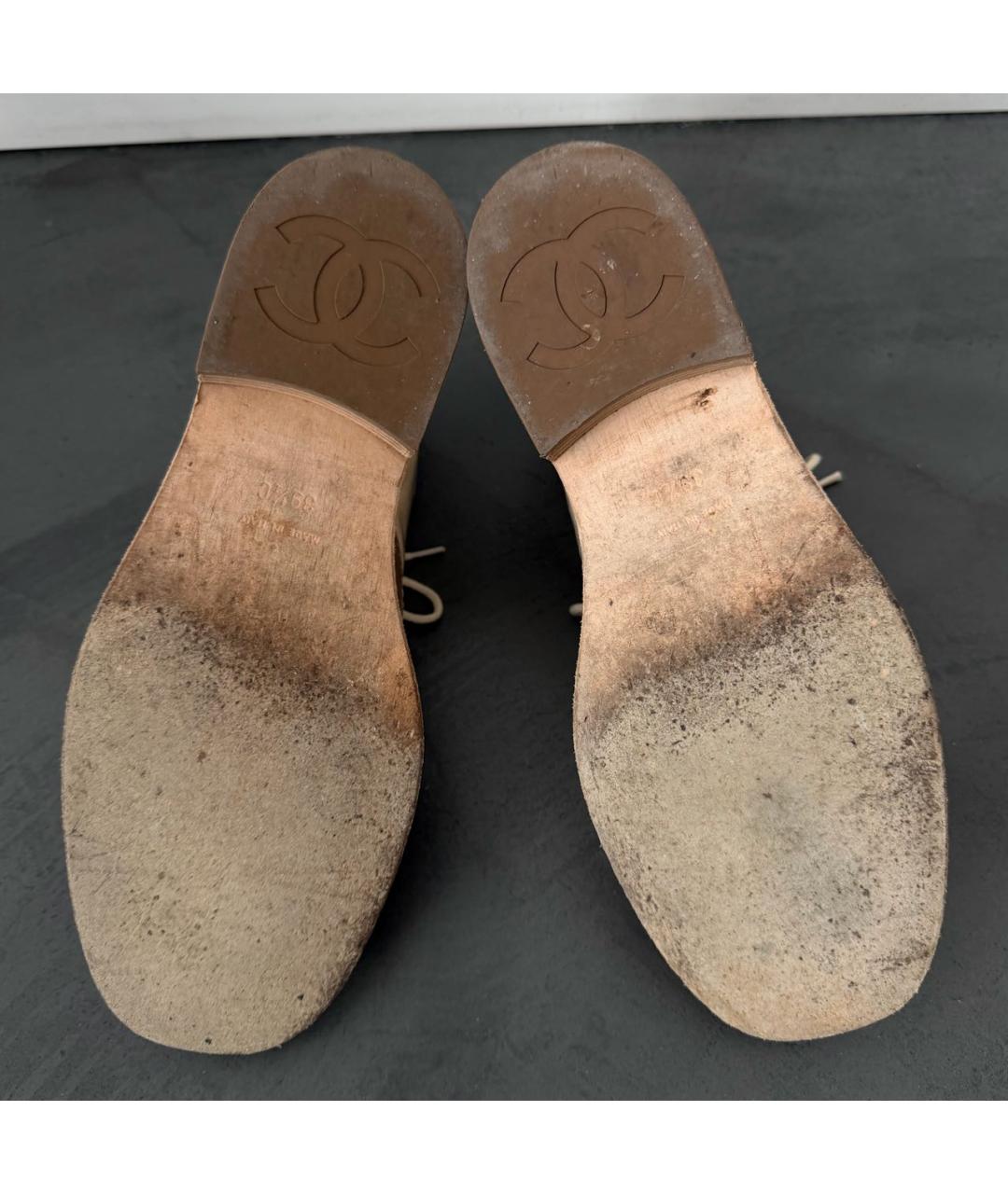 CHANEL Бежевые брогги и оксфорды из лакированной кожи, фото 8