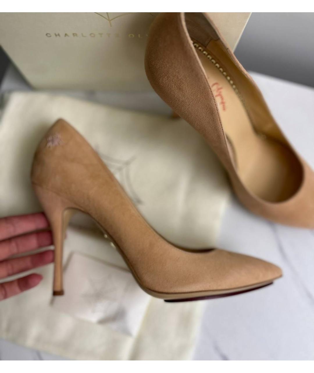 CHARLOTTE OLYMPIA Бежевые замшевые туфли, фото 3