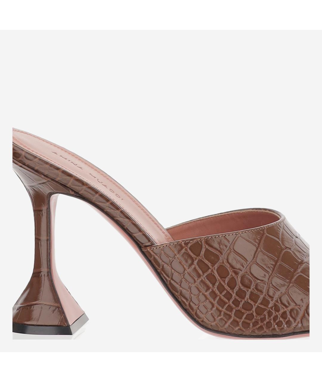 Amina Muaddi Коричневые кожаные мюли, фото 4