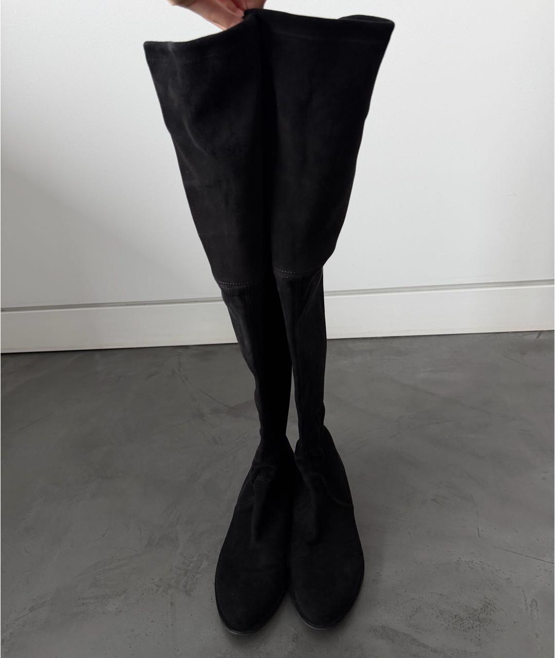 STUART WEITZMAN Черные замшевые ботфорты, фото 5