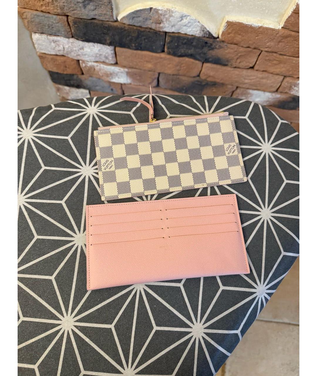 LOUIS VUITTON Розовый кардхолдер, фото 2