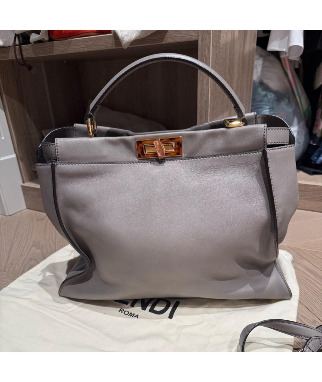 FENDI Серая кожаная сумка через плечо, фото 9