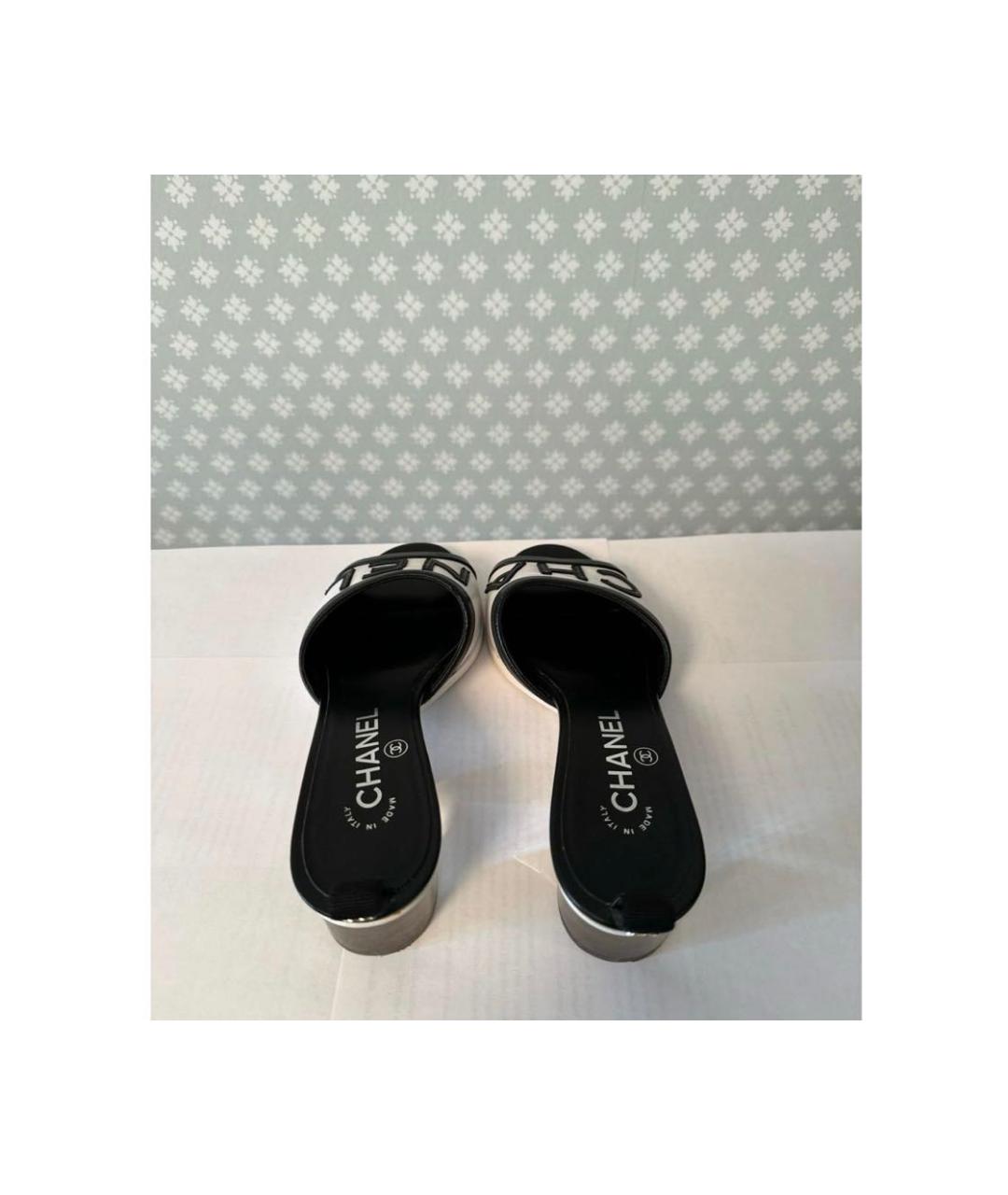 CHANEL Белые шлепанцы, фото 3