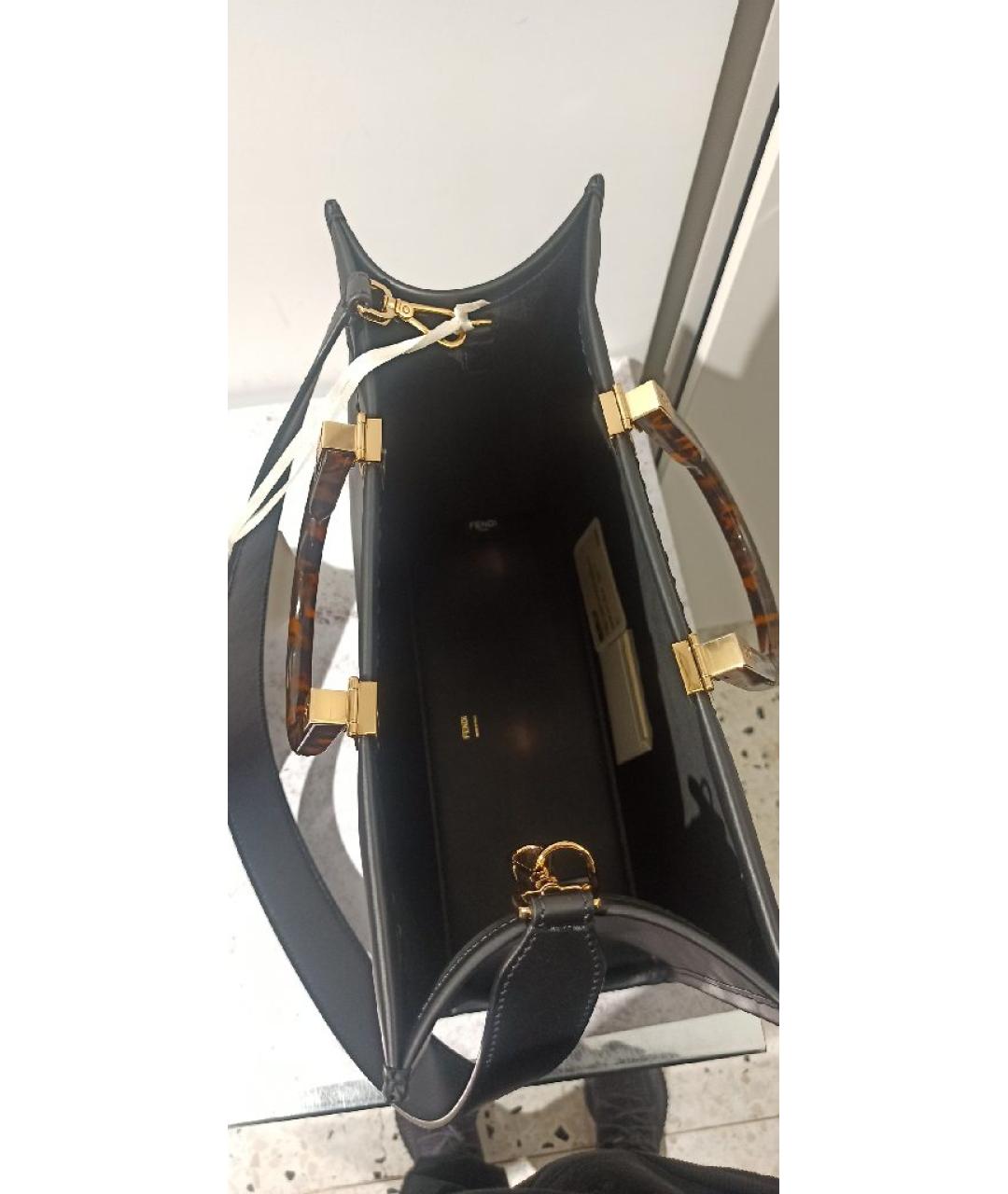 FENDI Черная кожаная сумка с короткими ручками, фото 6