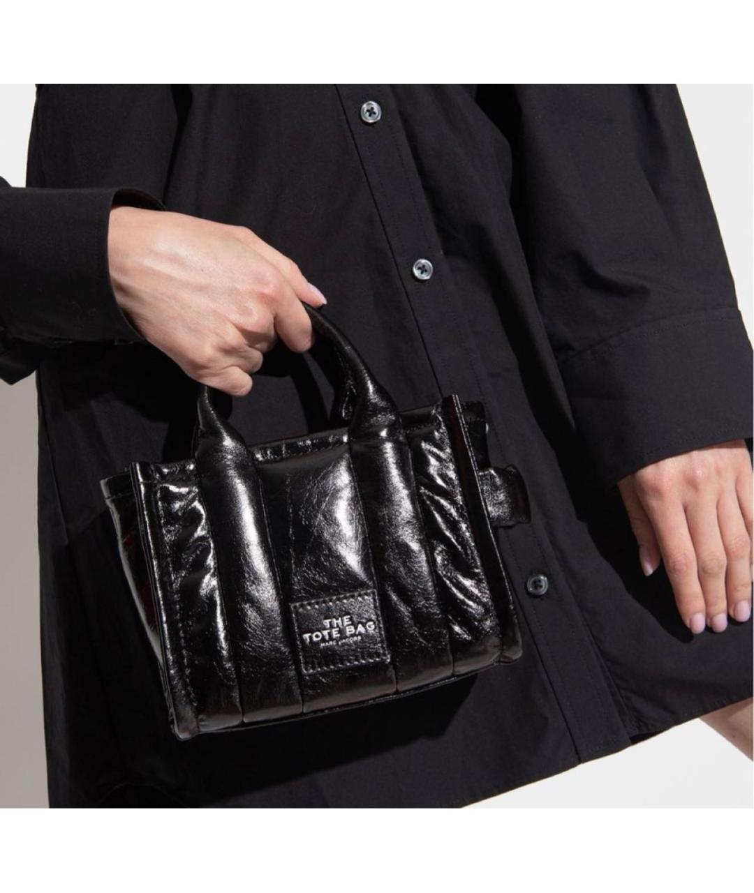 MARC JACOBS Черная сумка тоут из лакированной кожи, фото 6