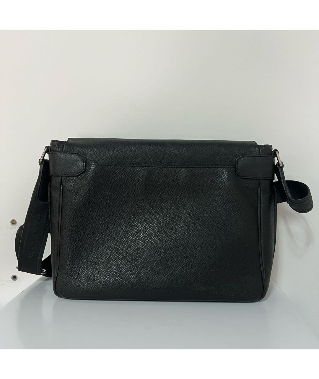 LOUIS VUITTON Черная кожаная сумка на плечо, фото 2