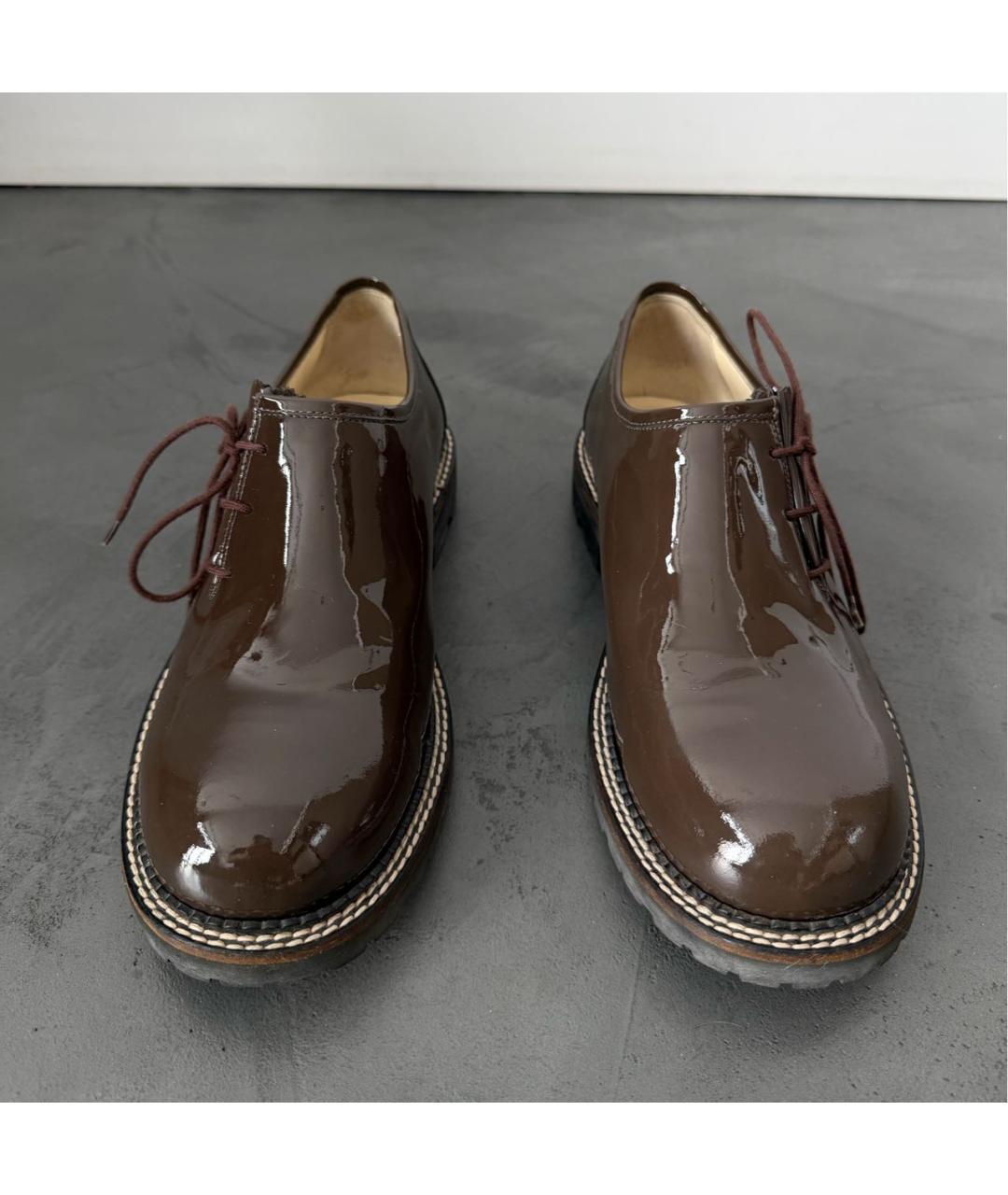 CHANEL Коричневые брогги и оксфорды из лакированной кожи, фото 3