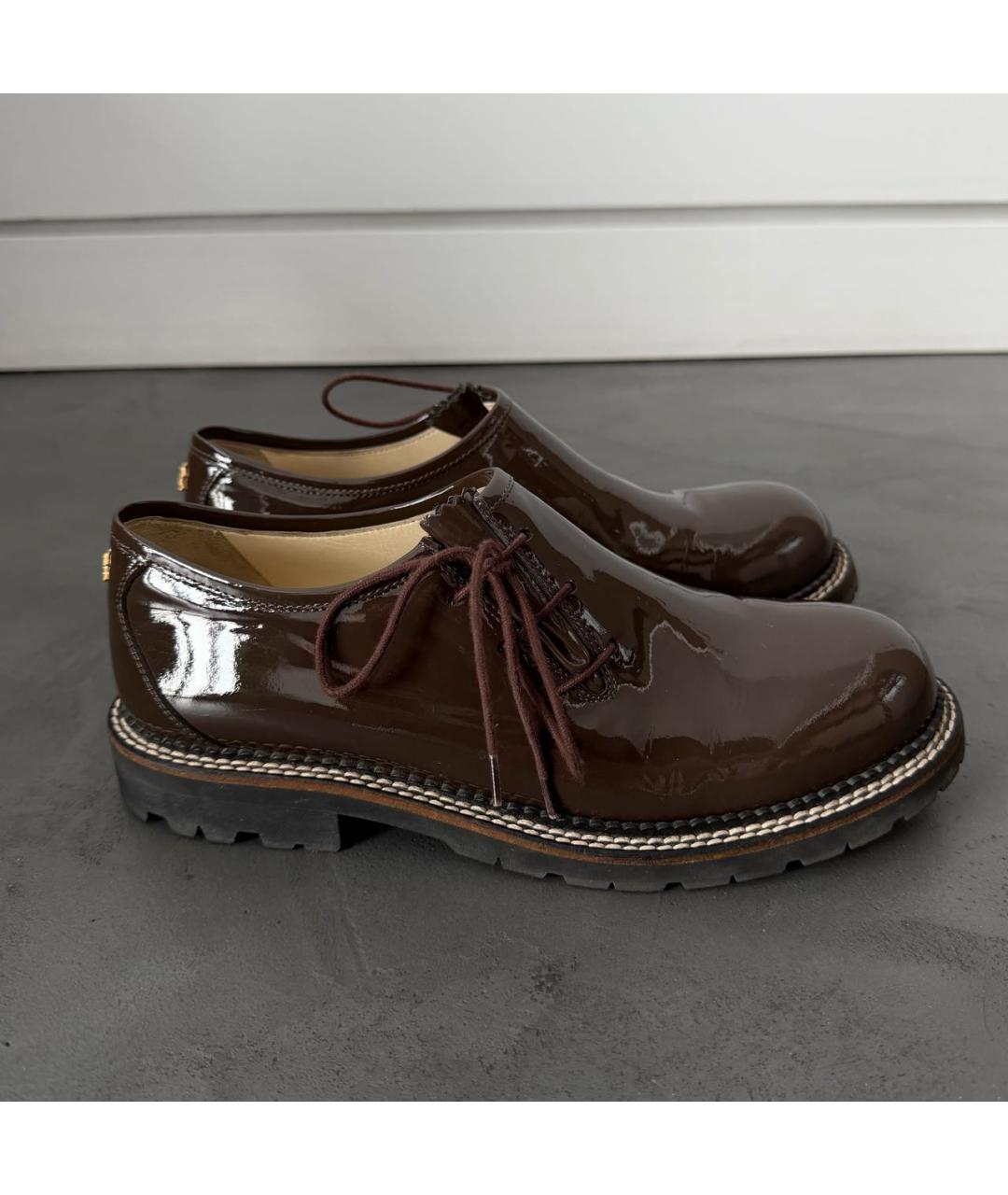CHANEL Коричневые брогги и оксфорды из лакированной кожи, фото 9